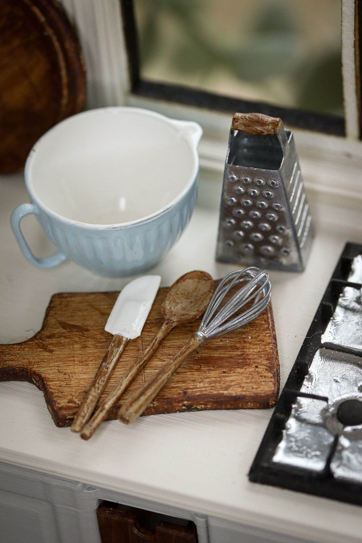 Baking set: whisk, wooden spoon, dough scraper